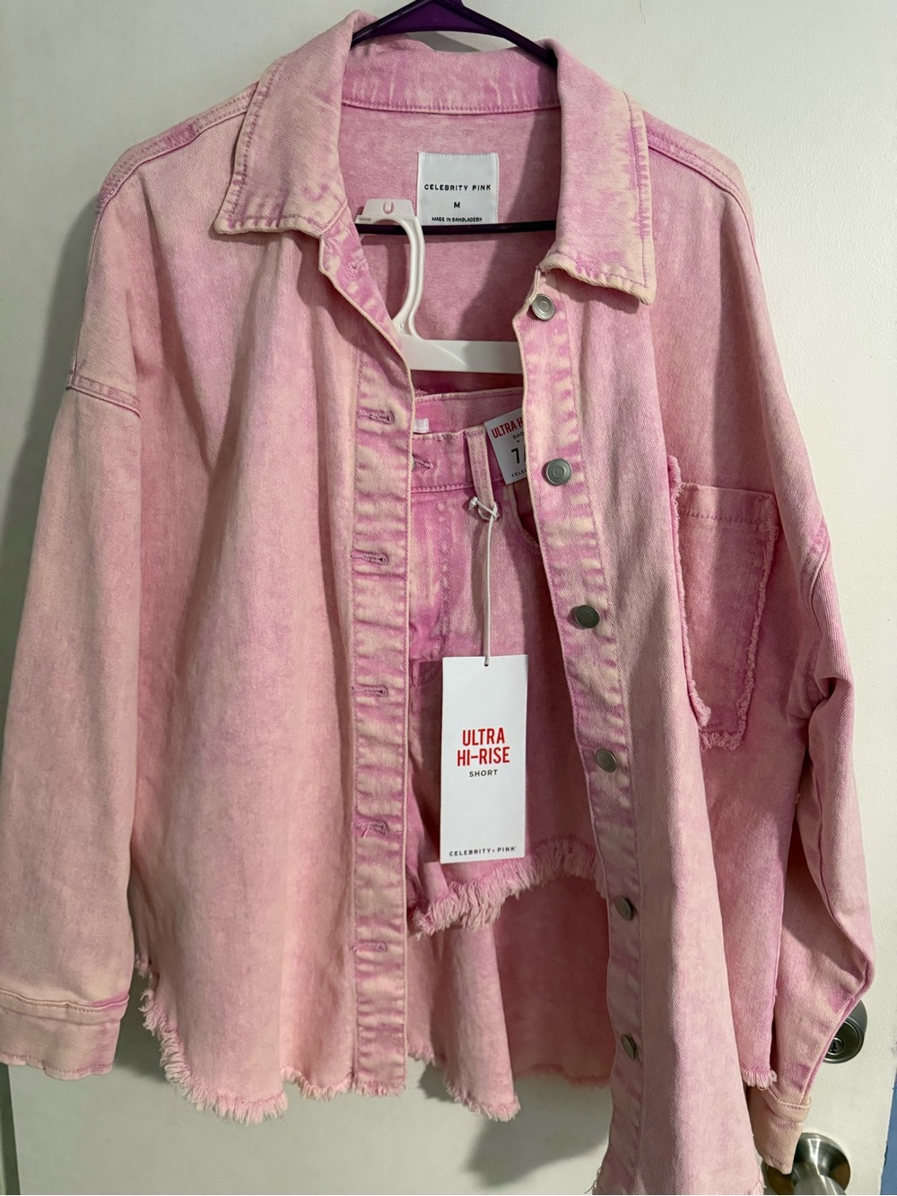 Celebrity pink set